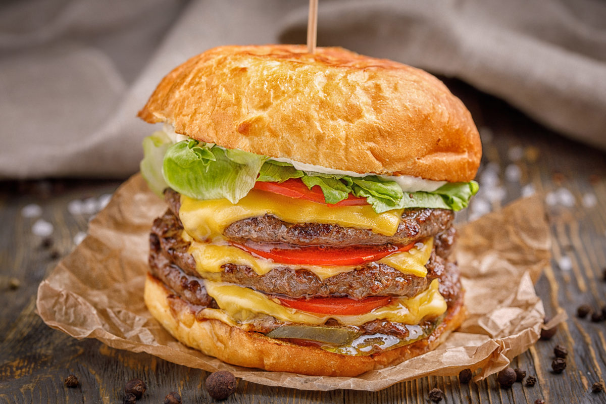 Largo ai Nuovi Menù Burger XXL con triplo Hamburger da 150gr. | I ...